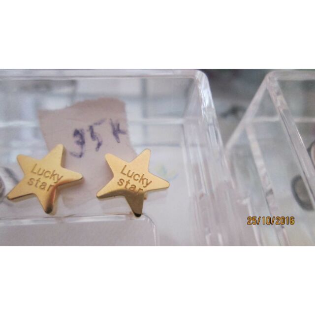 Bông tai titan ngôi sao màu vàng