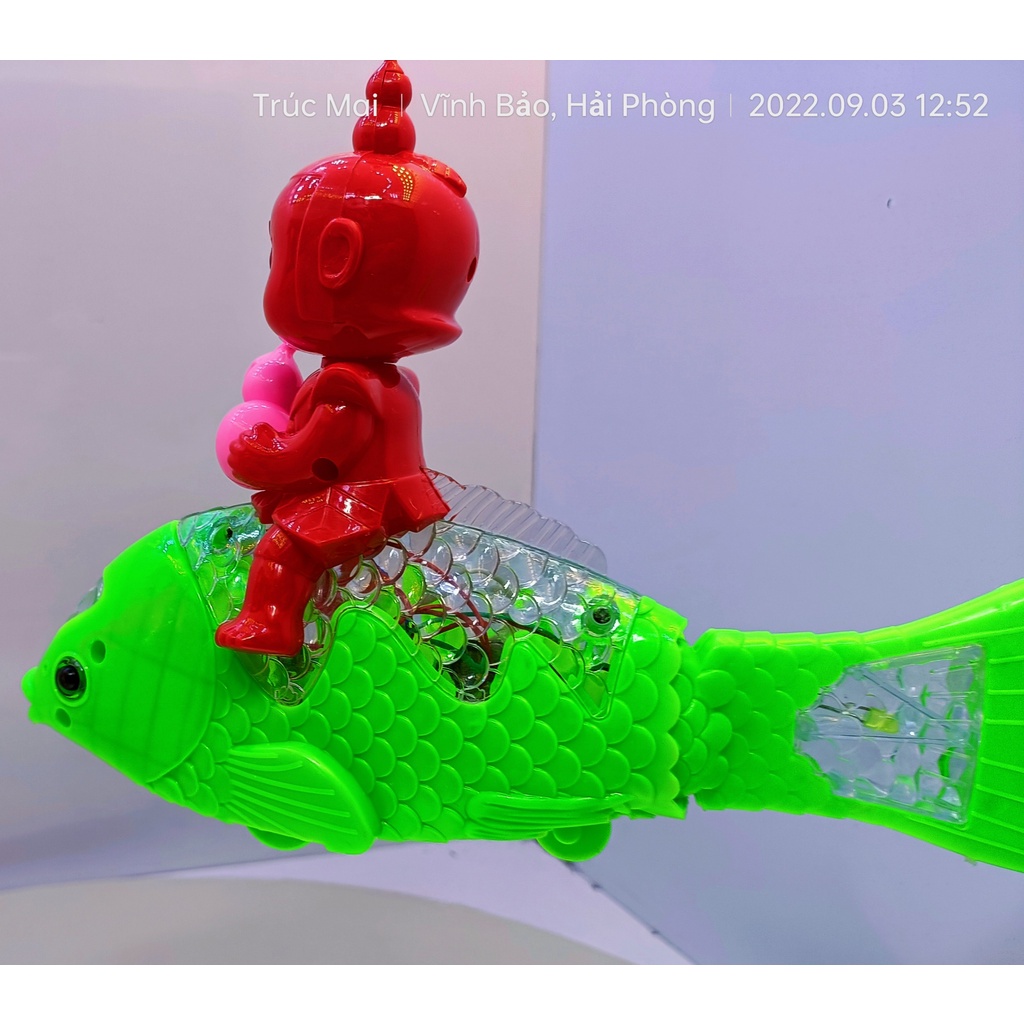 Đèn lồng trung thu Cá điện phát sáng, nhạc, vẫy đuôi chạy được đồ giải trí trung thu xách tay đa màu sắc