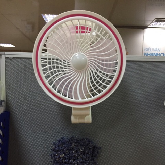 Quạt sạc tích điện gấp gọn nhiều tư thế Fan LR-2019