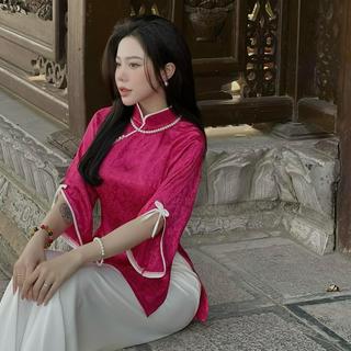 Pháp phục Thuý Phan