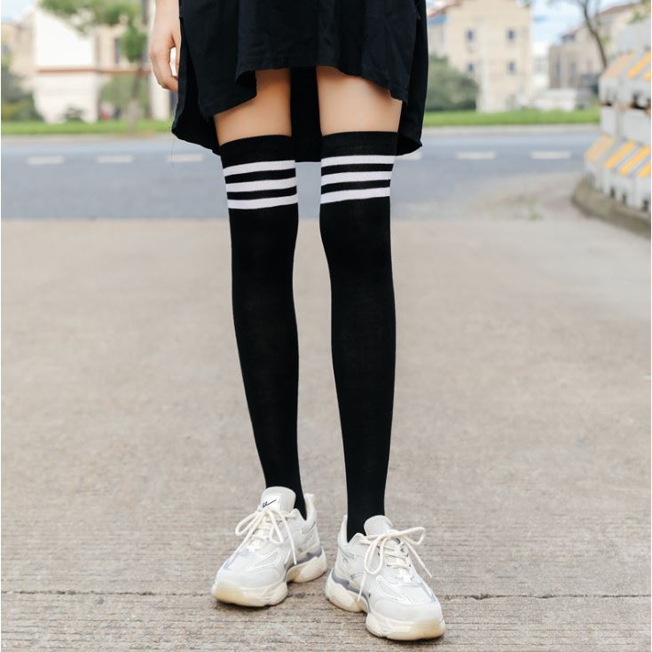 Tất Vớ Qua Gối cho Các Bạn Nữ Style HQ