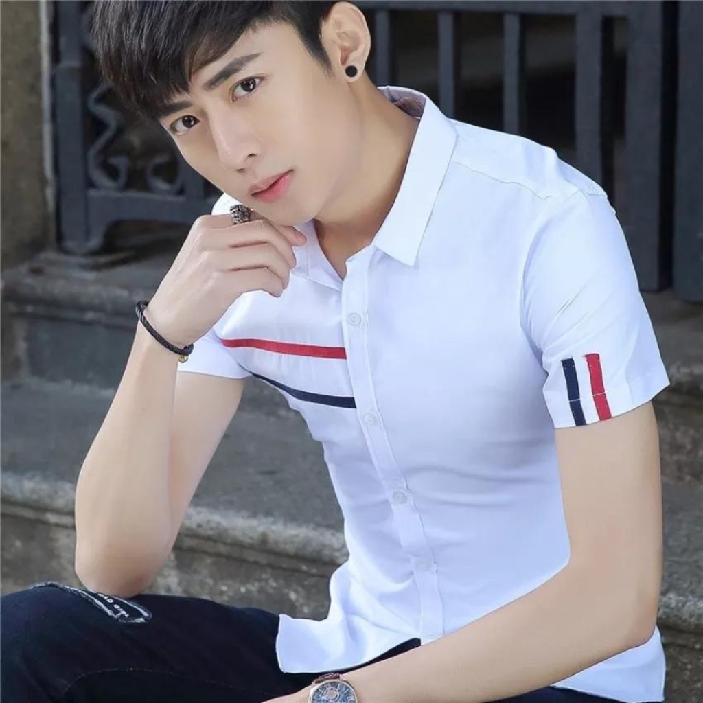 Áo sơ mi nam tay ngắn phối viền sọc, chất vải mềm mại, thoáng mát, trẻ trung, năng động