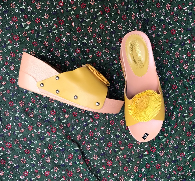 Déo đế xuồng cao 7cm, hoa cúc siêu dễ thương