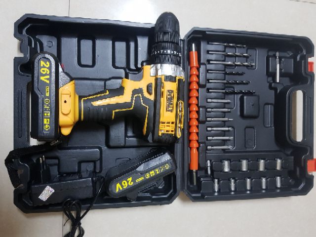 Máy khoan pin dewalt 26v kèm 2 pin và bộ dụng cụ 24 chi tiết