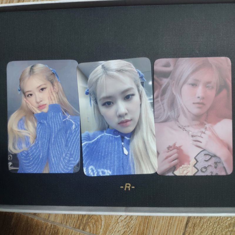 Set 3 card R pre order Ktown4u album R của Rosé official