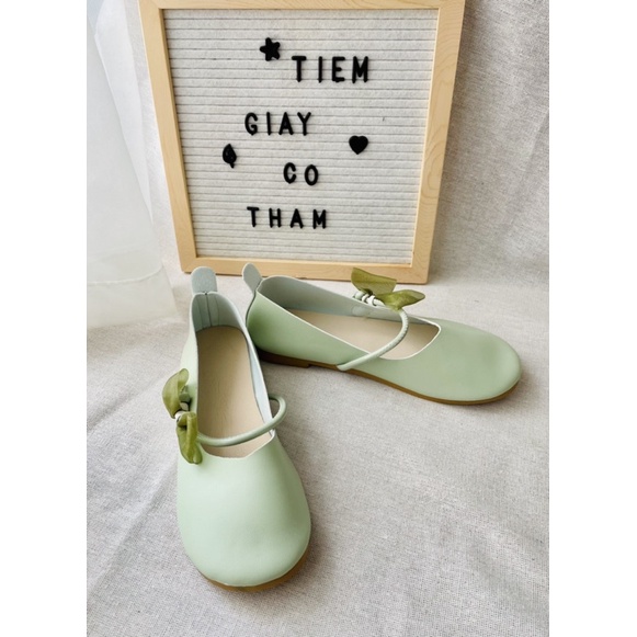 GIÀY BÚP BÊ NƠ VOAN