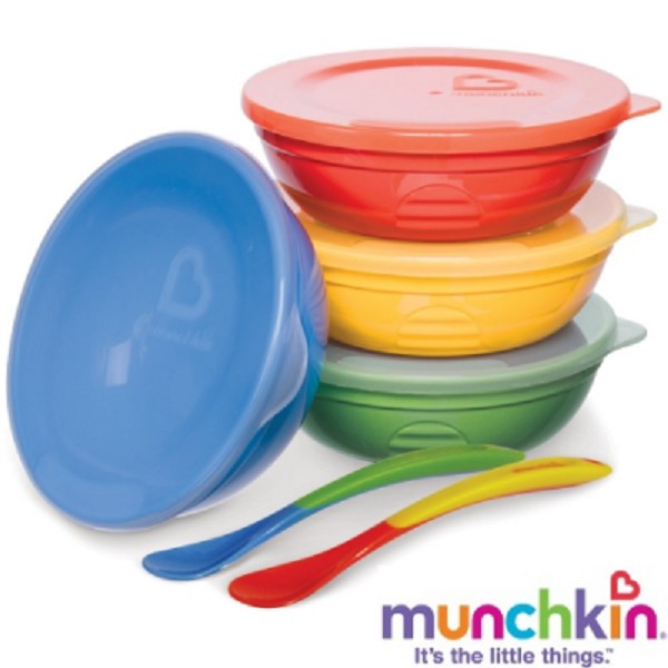 Bộ 4 bát có nắp và 2 thìa Munchkin V951