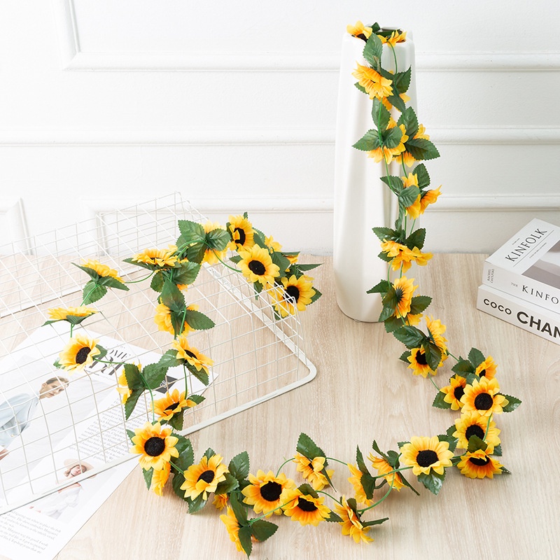 Vòng Hoa Hướng Dương Giả 250Cm Trang Trí Nội Thất