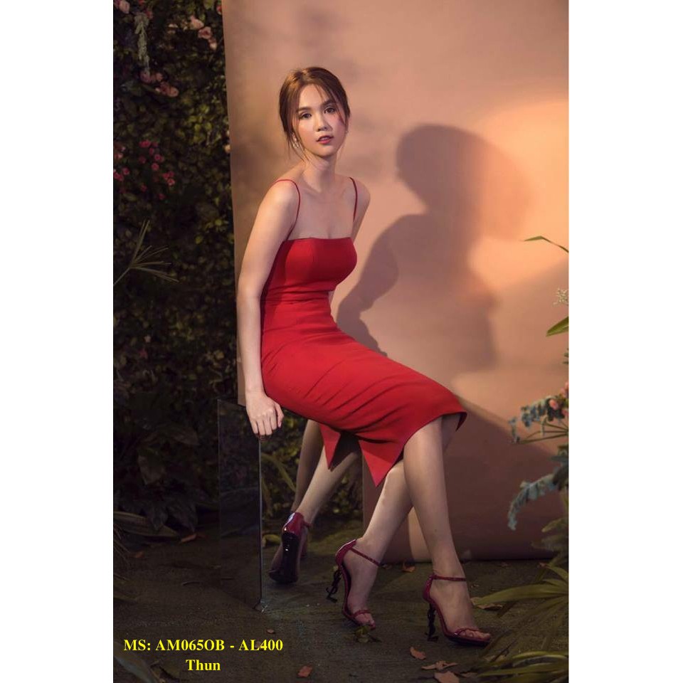 Đầm Ôm Body Hai Dây Cúp Ngực Hở Lưng