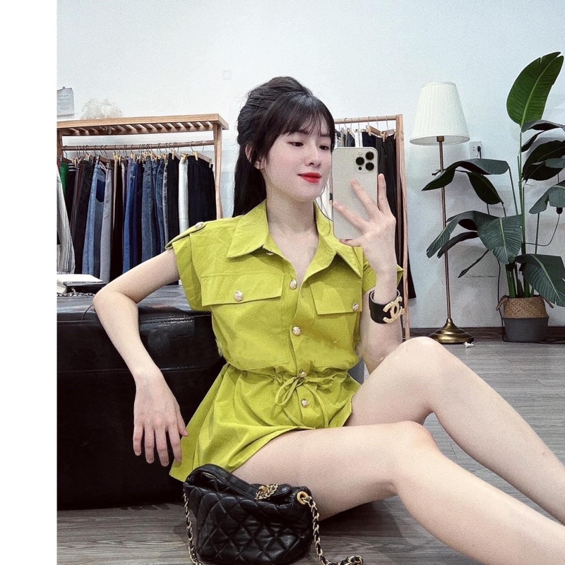 Áo sơ mi chờm vai rút eo