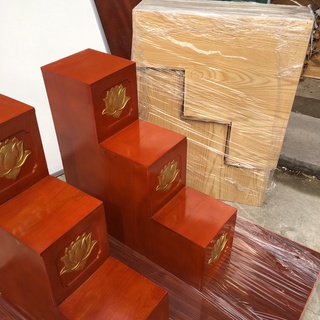 (Loại Đặc Biệt)Bục tam cấp dát vàng mặt hoa sen cao cấp