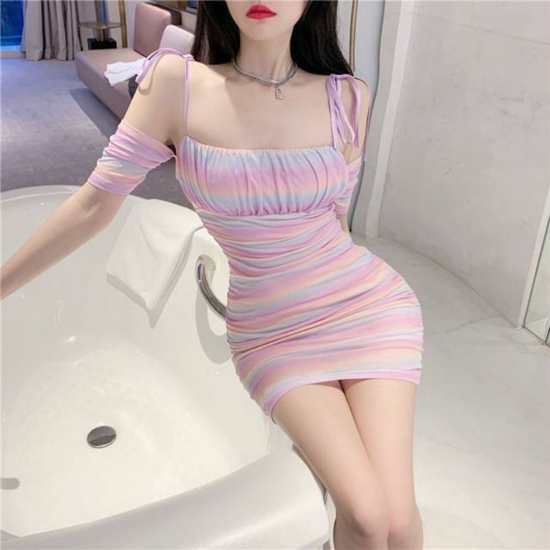 Đầm 2 dây hở vai cầu vồng D08