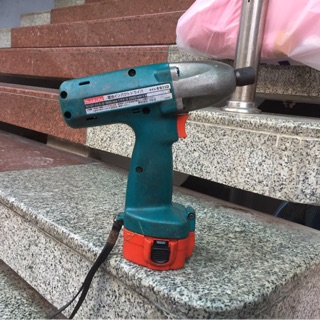 Bắn vít Makita 6911D 12v nội địa Nhật.