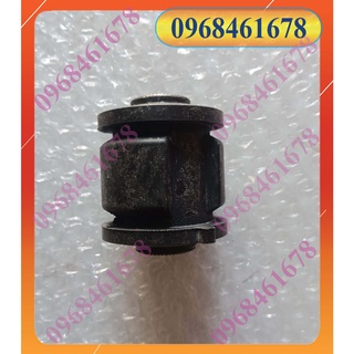 Cao su giằng dọc Lacetti 04-09 (Quả to) (Gía 1 quả)