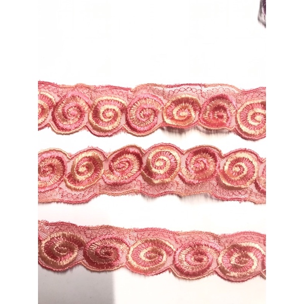 2 mét ren trang trí họa tiết tròn 2,5cm-4cm (Shop giao đơn tiền hàng từ 50k)