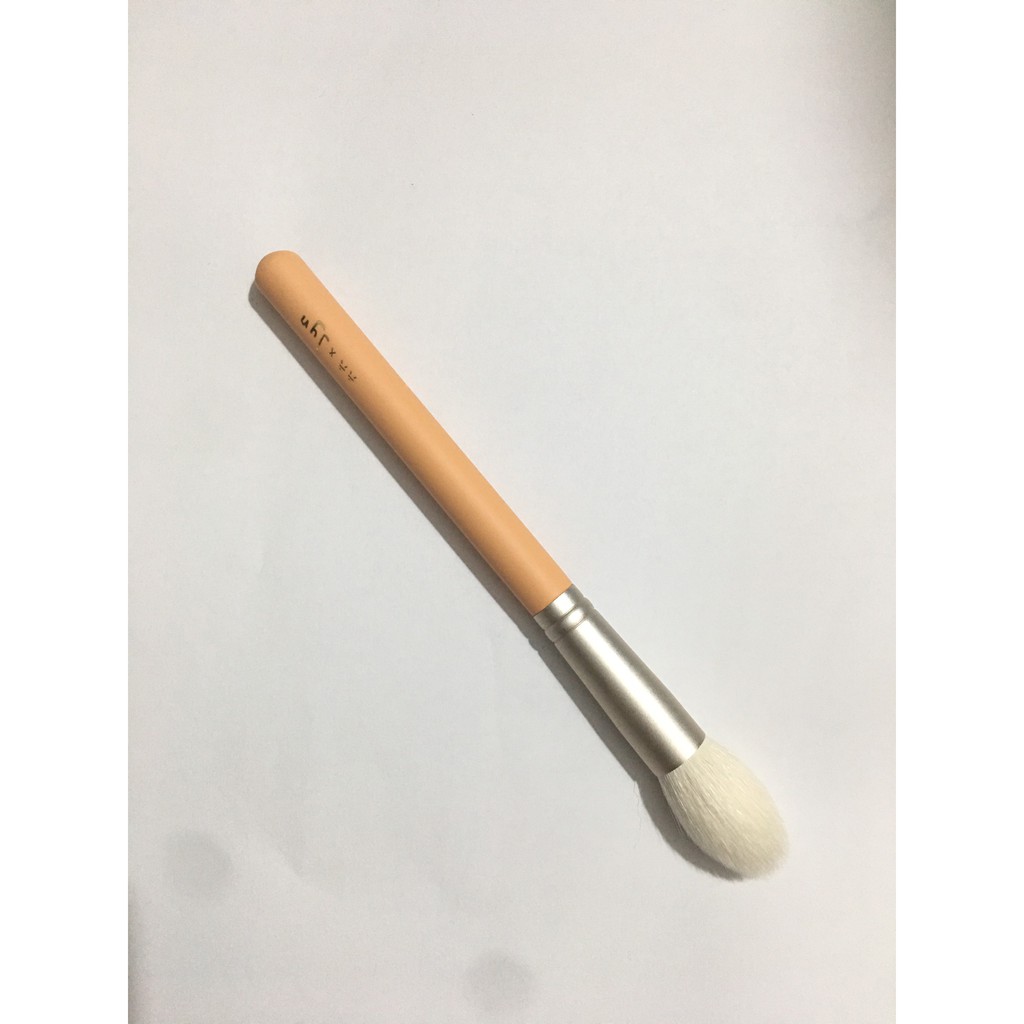 Cọ Trang Điểm Highlight Jyn (Nude)