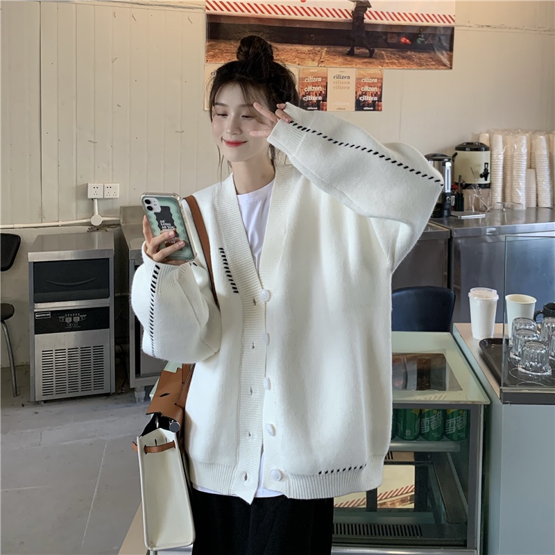 Áo khoác cardigan IELGY dệt kim dài tay dáng rộng màu be phong cách Nhật Bản cho nữ