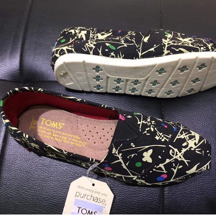 ⚡️[FREE SHIP]⚡️Giày toms CHẤM BI ĐEN 2020, BLACK | BigBuy360 - bigbuy360.vn