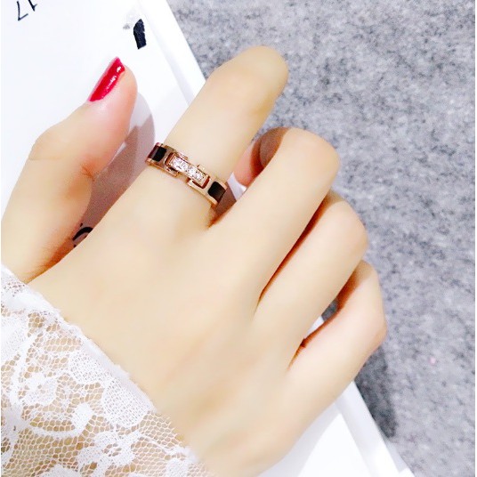 Nhẫn Titan Kim Cương Hình Chữ Nhật (16mm,18mm)