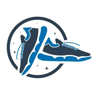 Nhã Phương Sneaker 1