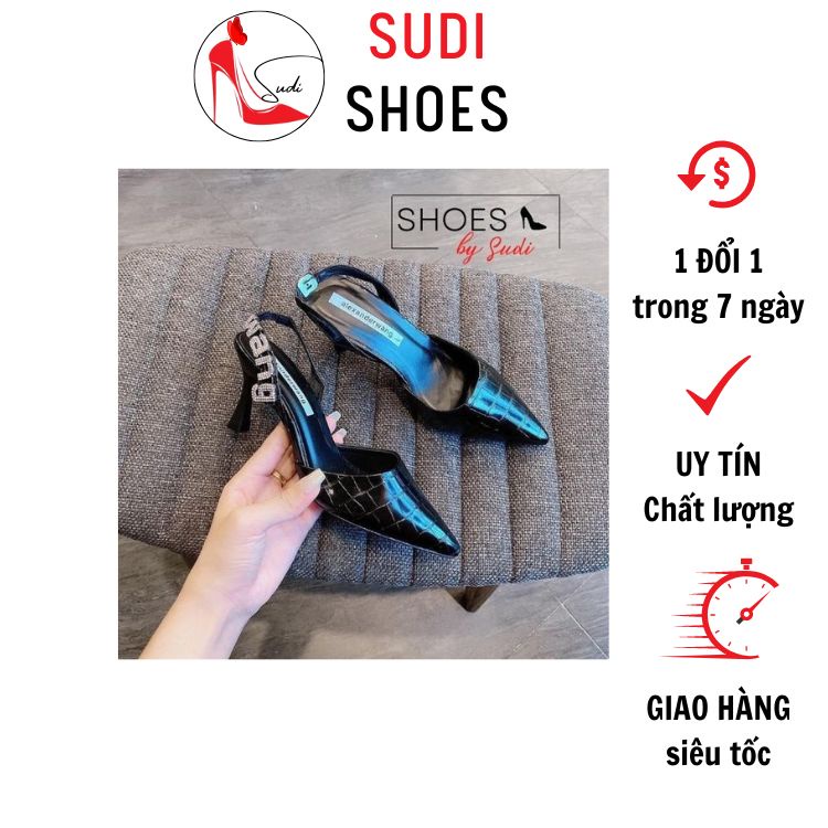 Giày cao gót 7p bít mũi nhọn SUDI SHOES - H71 BCF da bóng có quai gắn chữ nổi cá tính da sần vân cá sấu