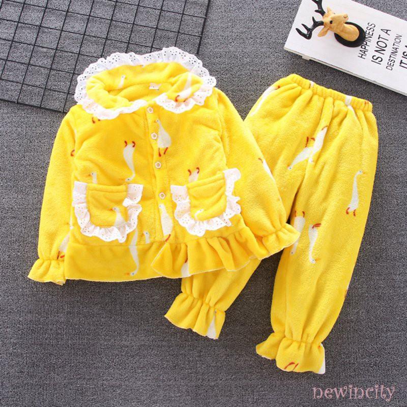 Bộ đồ ngủ tay dài phong cách Hàn Quốc dễ thương cho bé gái