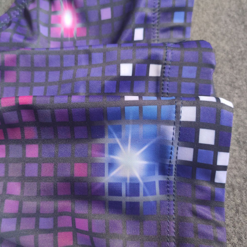 Quần bơi tam giác in họa tiết có đệm nâng ngực cho nam
 | BigBuy360 - bigbuy360.vn