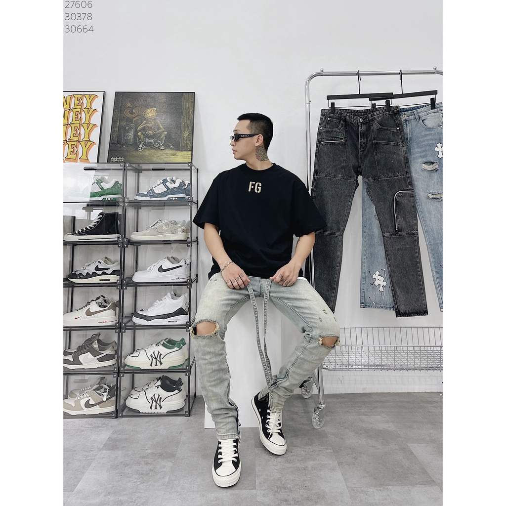 Quần Jean rách gối khóa Zip chân