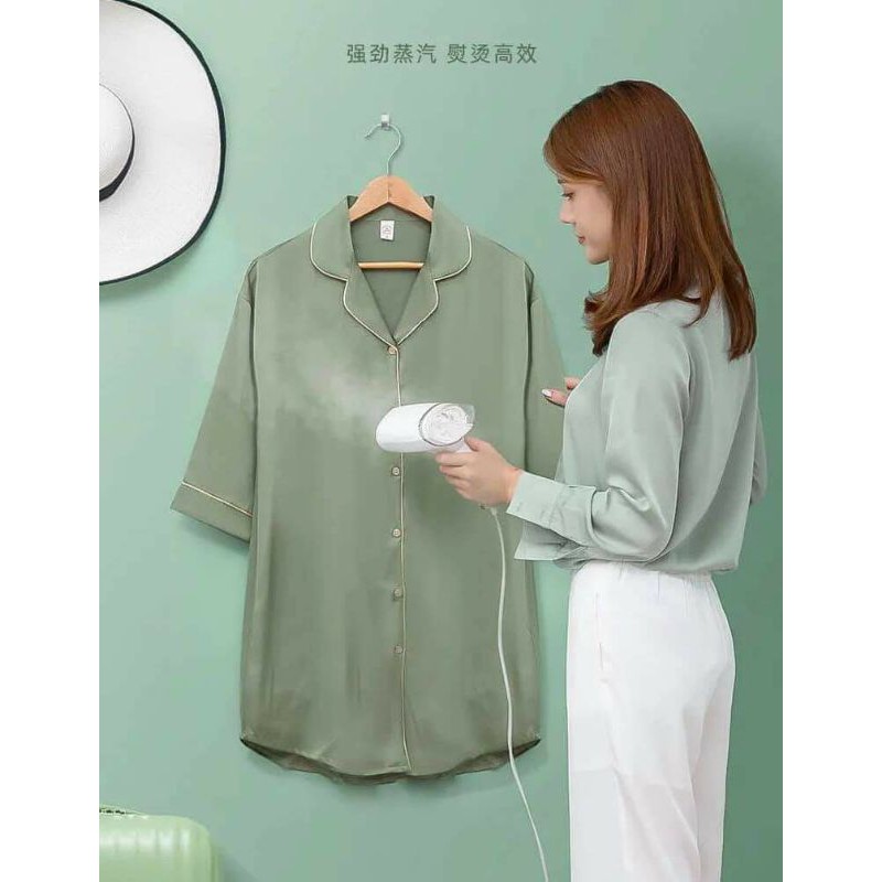 BÀN LÀ HƠI NƯỚC CẦM TAY