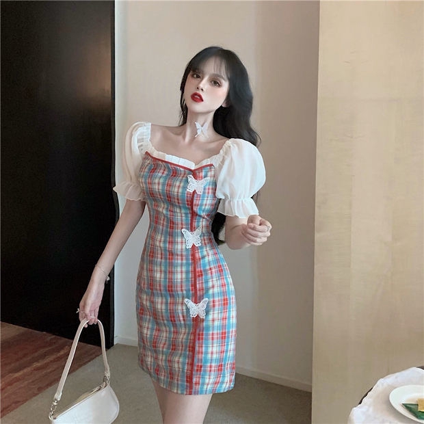 Đầm Kiểu Sườn Xám Trễ Vai Chất Chiffon Hoạ Tiết Bướm Nữ Tính | BigBuy360 - bigbuy360.vn