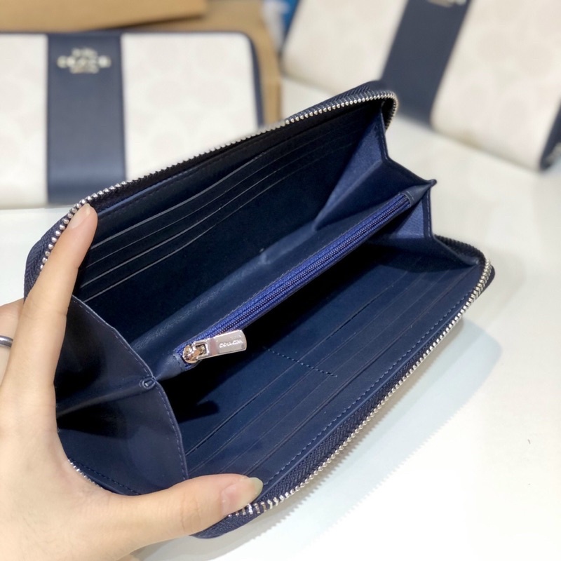 VÍ COACH ACCORDION F54630