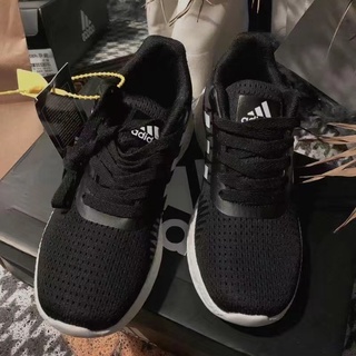 Adidas Giày Chạy Bộ Thiết Kế Mới Năng Động Có Size 36-47 Ch thumbnail