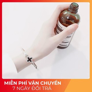 Vòng tay hoa lưới nữ tính si vàng VT005