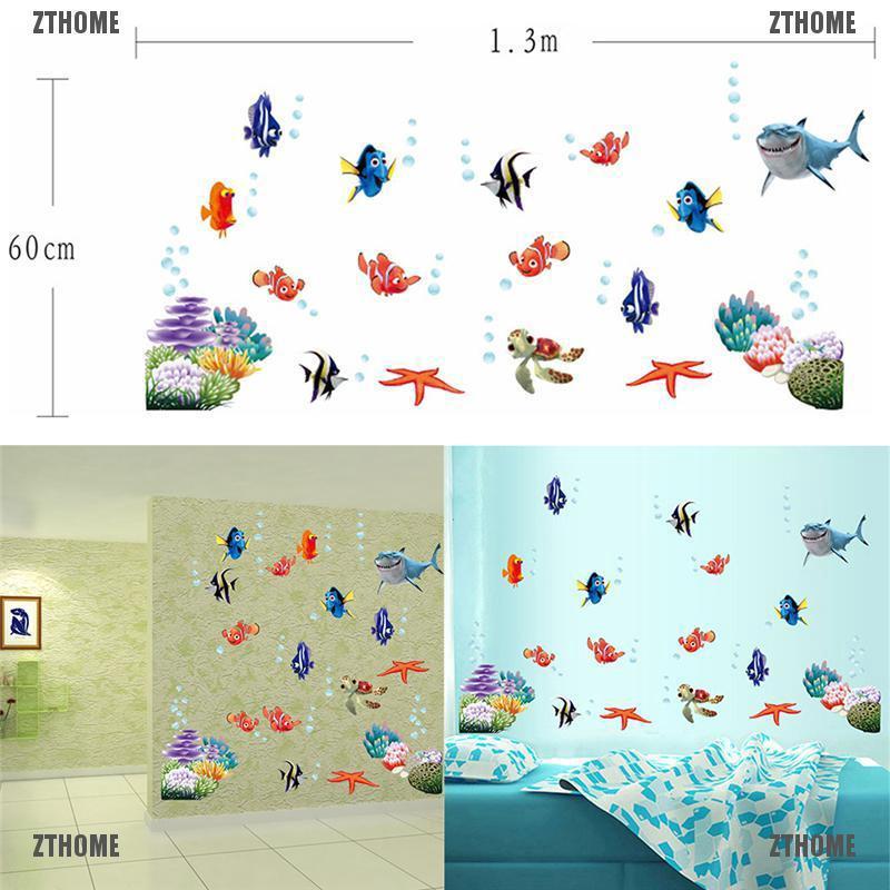 Sticker dán tường họa tiết hình con cá biển dùng trong trang trí phòng tắm