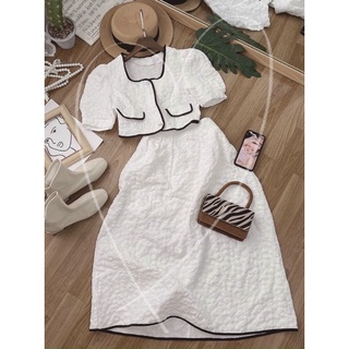 Set áo croptop viên + chân váy gấm midi