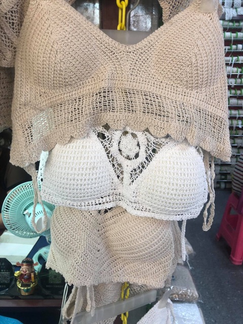 Áo bra 75 k ( các mẫu có 2 mầu trắng và kem)