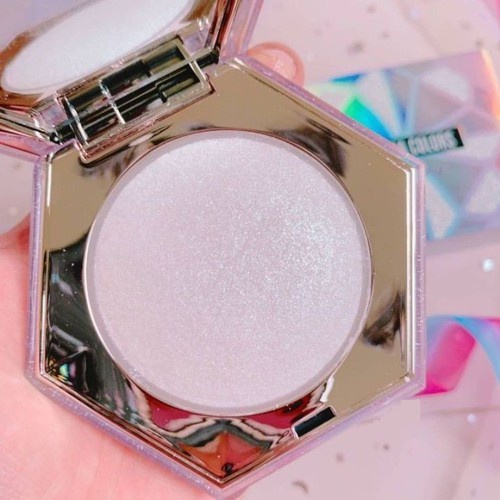 PHẤN BẮT SÁNG KHÔNG TRÔI SIVANNA ULTRA DIAMOND HIGHLIGHT POWDER HF4024 CHÍNH HÃNG - 8425