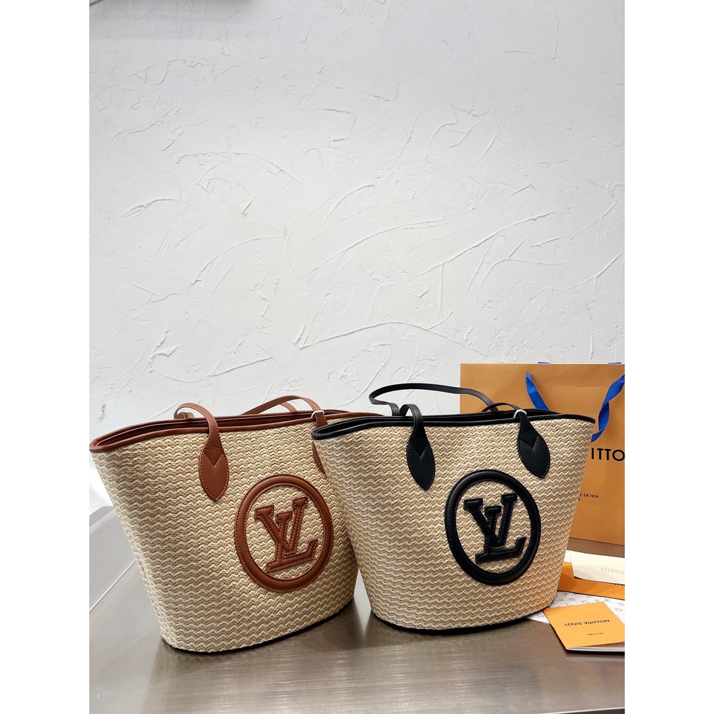 ⚜️ LV CÓI SS2022 - Size : 25cm - BẢN CHUẨN ĐẸP XINH LẮM - Dáng túi tote chất liệu cói mềm - Quai da đeo vai - Logo LV