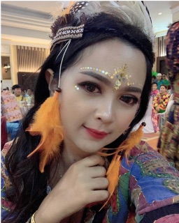Face sticker