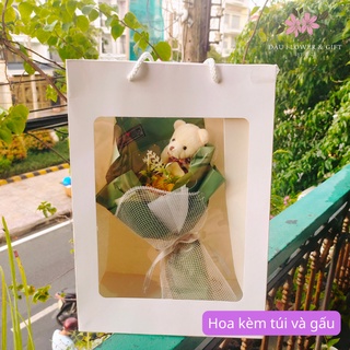 Hoa hướng dương, gấu kèm túi đựng quà tặng sinh nhật, kỷ niệm, tốt nghiệp
