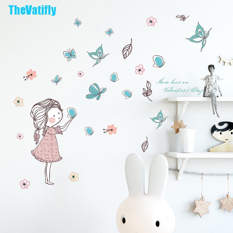 Decal dán tường Họa Tiết Cô Gái Và Bướm Hoạt Hình Dùng Trang Trí Phòng