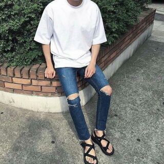 Áo thun trơn tay lỡ unisex đen - trắng