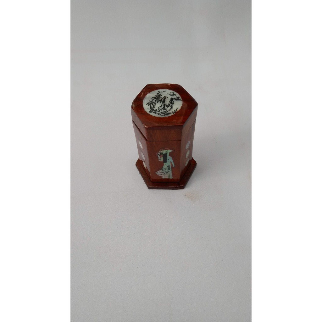 Lọ tăm bằng gỗ áo dài thướt tha