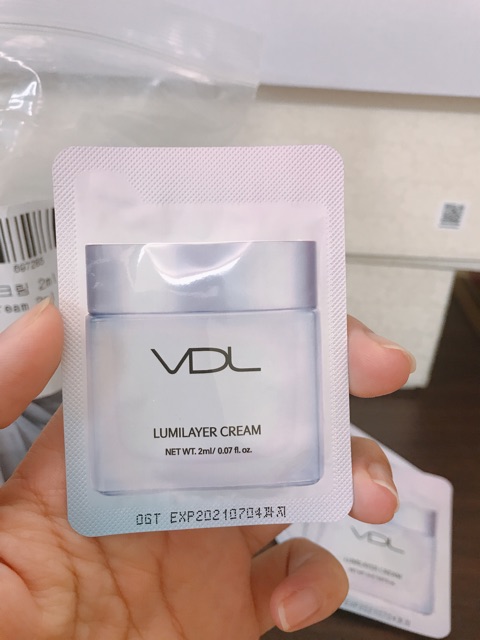Kem dưỡng trắng mờ thâm nám VDL