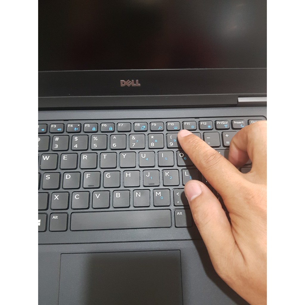 #Laptop #Dell #Latitude #E5270 #Core_i5-6300U | BigBuy360 - bigbuy360.vn