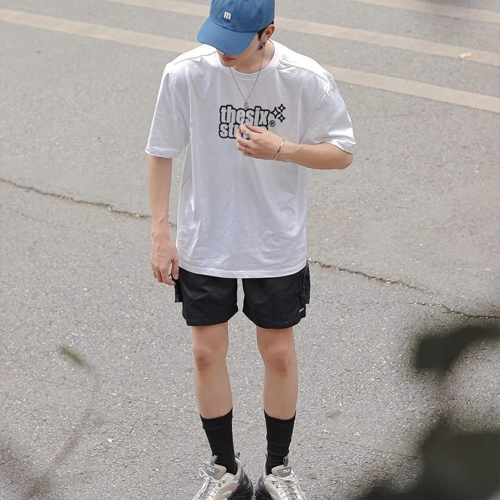 Áo thun unisex tay lỡ form rộng Localbrand | BigBuy360 - bigbuy360.vn