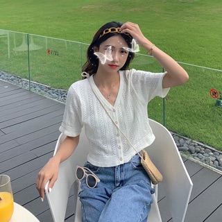 Áo croptop body Jennie