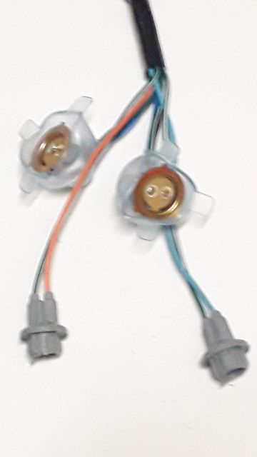 Đuôi đèn trước Wave + nhal.....