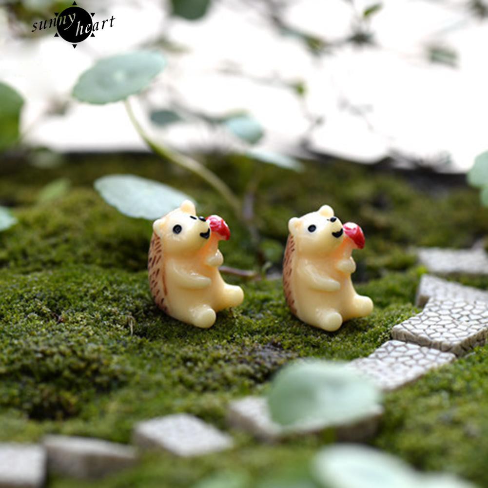 2 Tượng nhím con dễ thương dùng trang trí chậu cây cảnh
