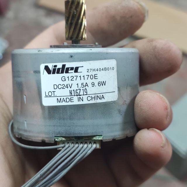 moto nidec ko chổi than  6w-12v